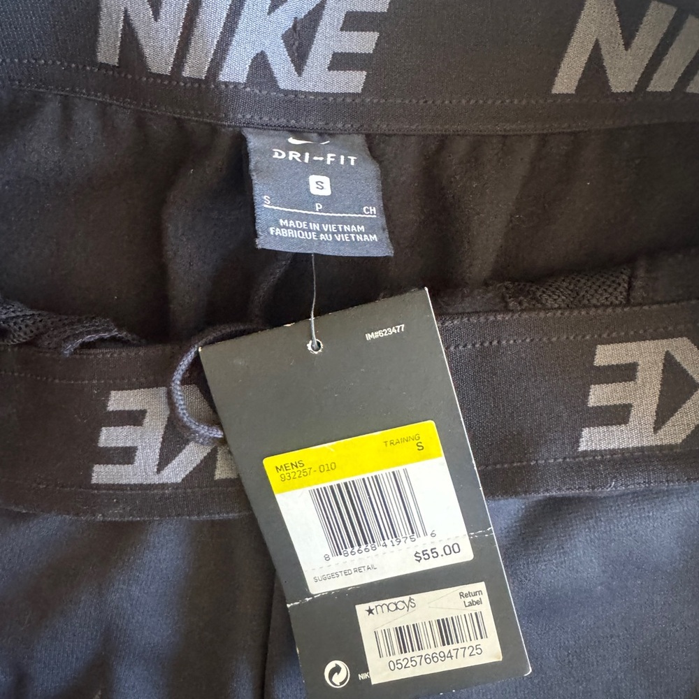 Nike Training Sweatpants - Picture 2 of 2